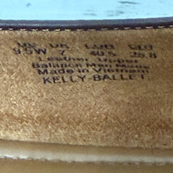 Naturlizer Brown Leather Kelly Ballet Comfort Slip On Flats Shoes Size 9.5 Wide - Picture 10 of 10